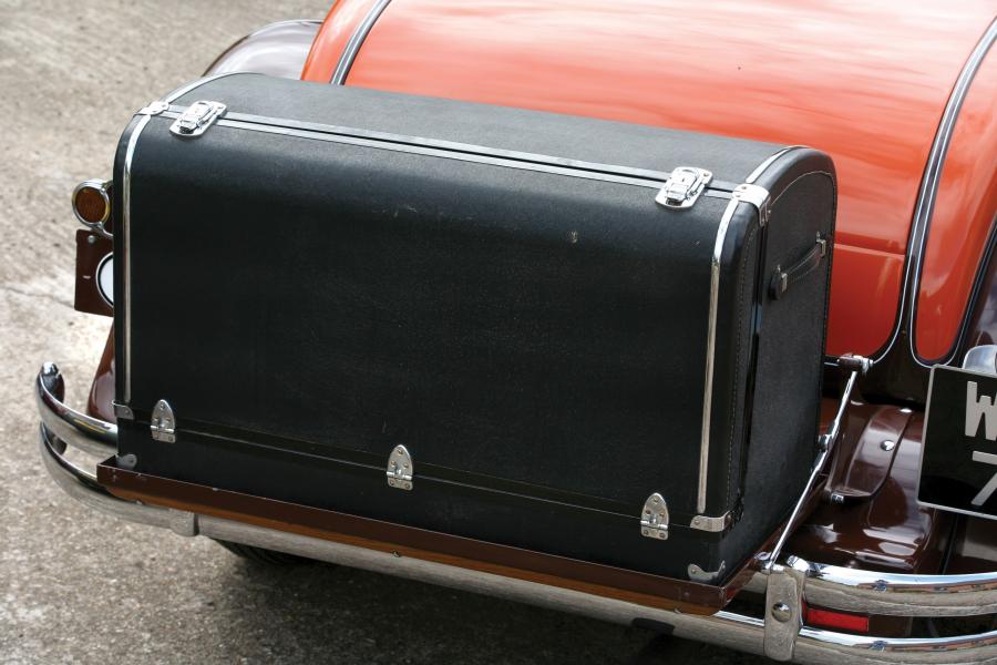  Packard Deluxe Eight Model 840 Roadster 1931 года  (фото 14 из 20)
